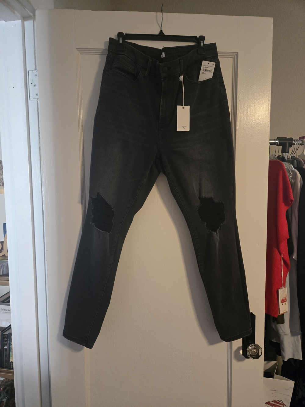 Good American Black Distressed Skinny Jeans